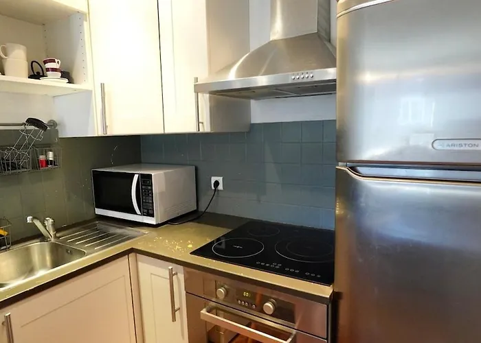 011 Grand Sunny Flat At Montorgeuil Apartment Paris